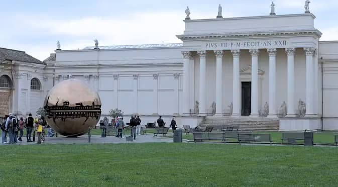Early Morning Vatican Semi-Private Experience